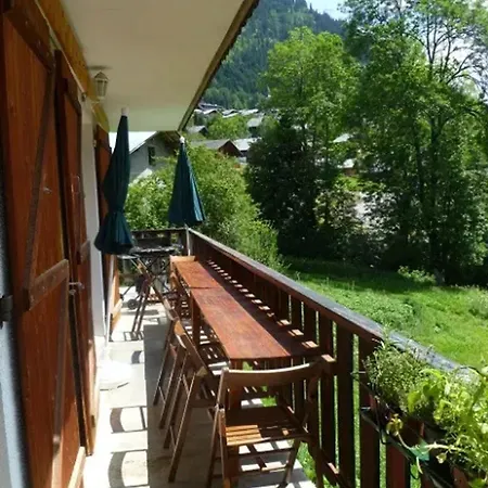 57 M², Vue Montagne Апартаменты *